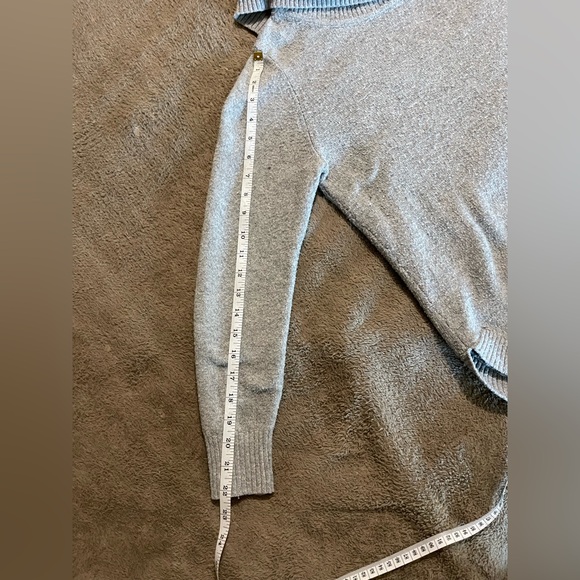 Tahari Gray Cowl Turtleneck Sweater Soft Knit Relaxed‎ Fit - Picture 6 of 6